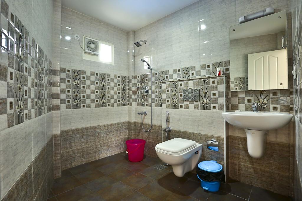 Aaron'S Homestay Kochi Εξωτερικό φωτογραφία