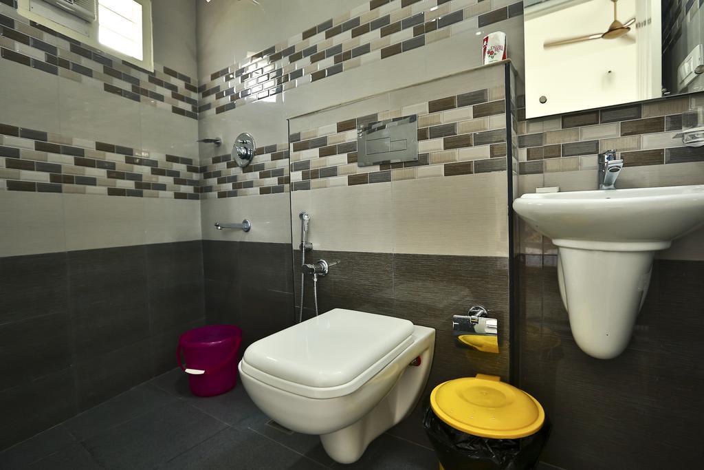 Aaron'S Homestay Kochi Εξωτερικό φωτογραφία