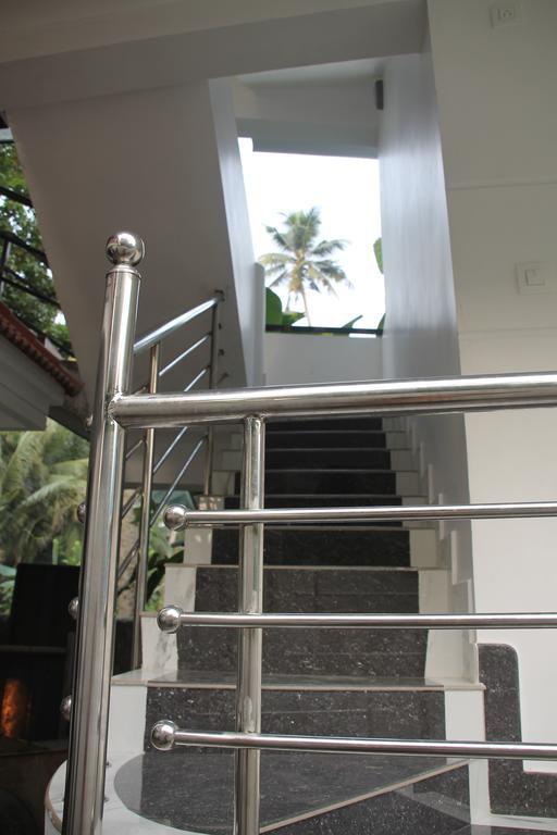 Aaron'S Homestay Kochi Εξωτερικό φωτογραφία
