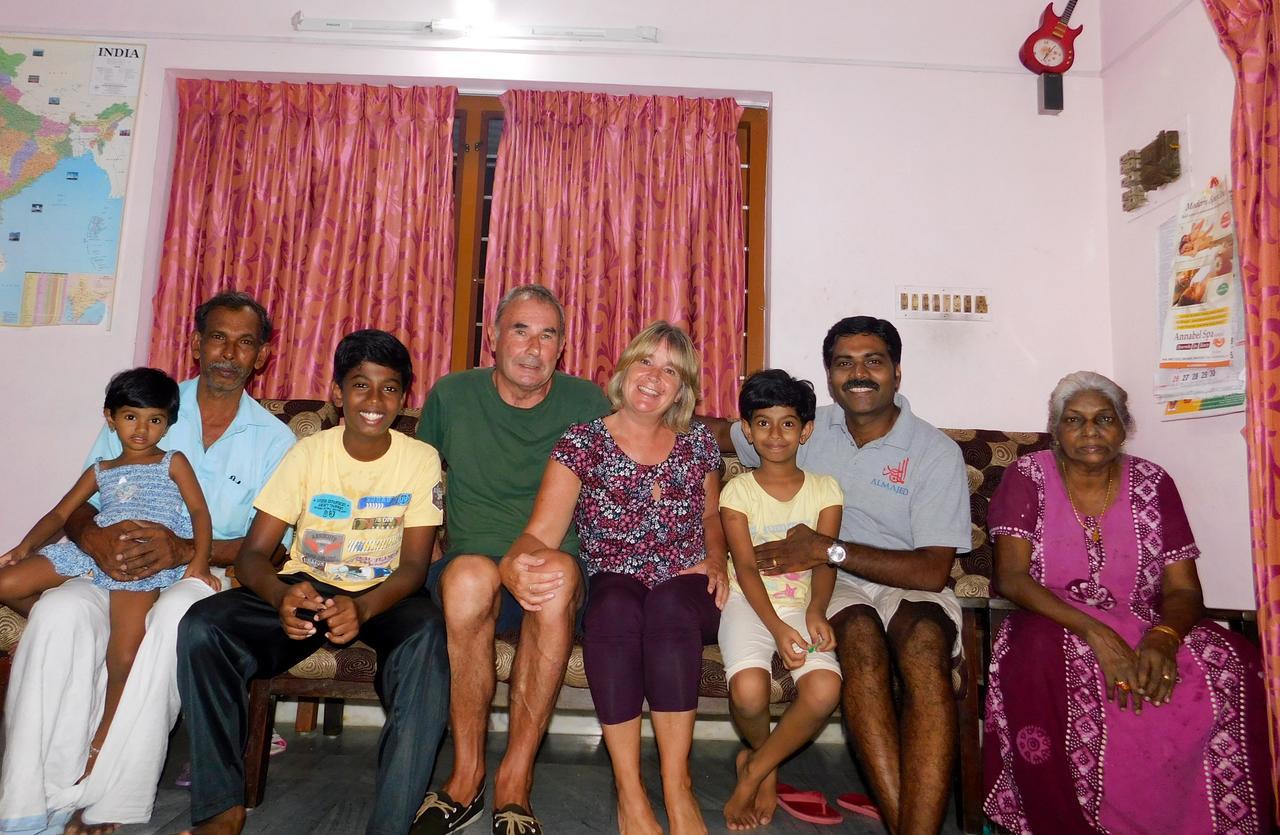Aaron'S Homestay Kochi Εξωτερικό φωτογραφία