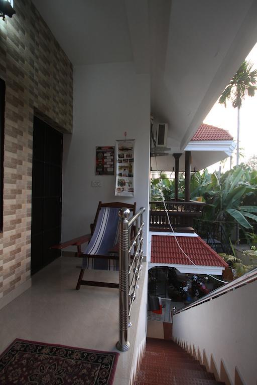 Aaron'S Homestay Kochi Εξωτερικό φωτογραφία