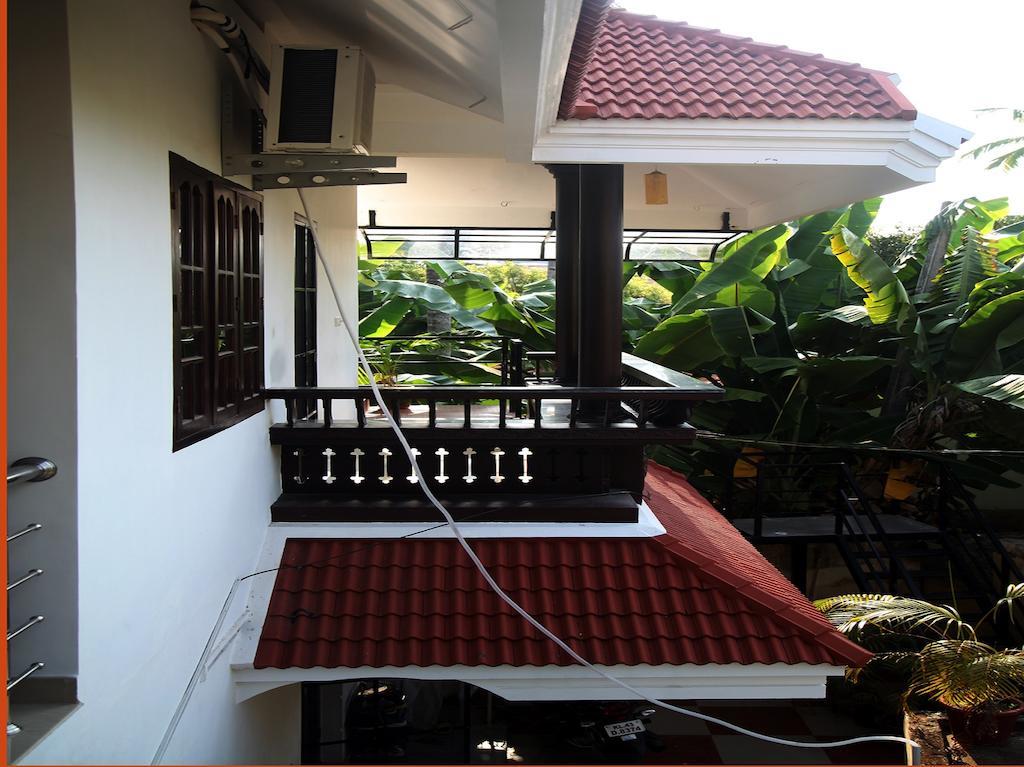 Aaron'S Homestay Kochi Εξωτερικό φωτογραφία